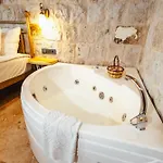 Young Cave Hotel