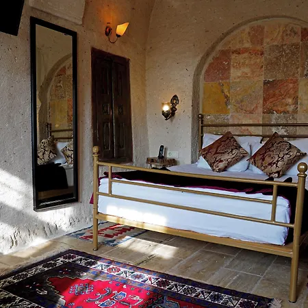 Young Cave * Ортахисар