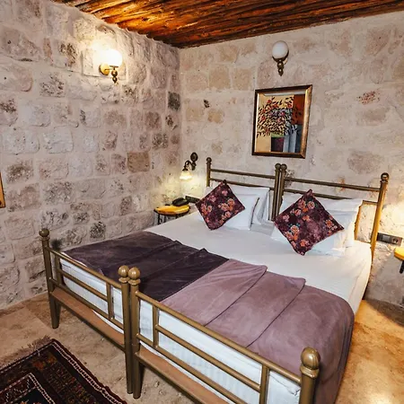Young Cave * Ortahisar