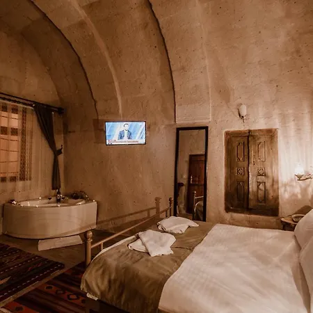 Young Cave Hotel