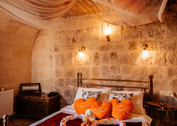 Young Cave Ortahisar