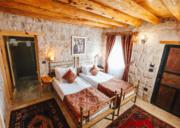 Young Cave Ortahisar