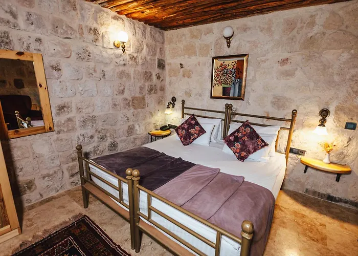 Young Cave * Ortahisar