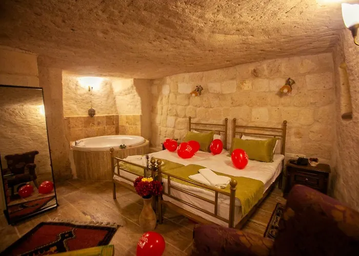 Young Cave * Ortahisar